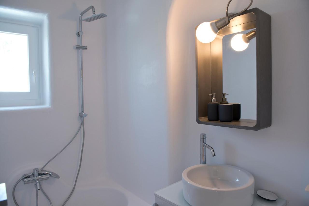 Diles Villas & Suites Mykonos เตลอส ภายนอก รูปภาพ