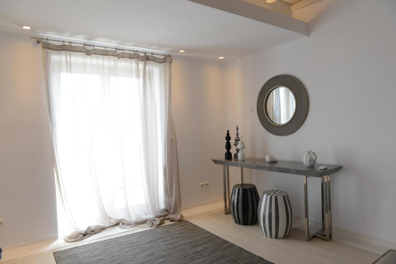 Diles Villas & Suites Mykonos เตลอส ภายนอก รูปภาพ