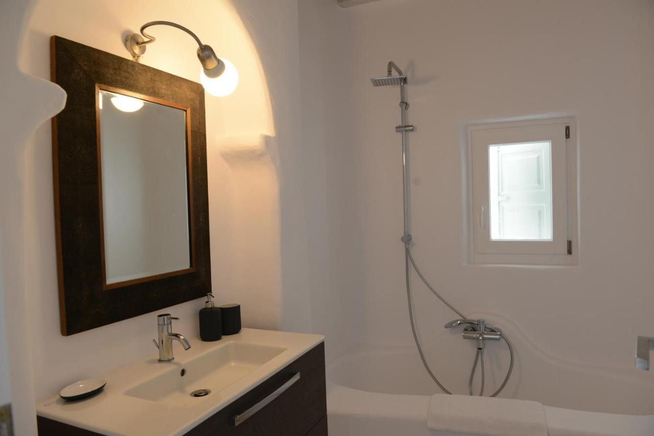 Diles Villas & Suites Mykonos เตลอส ภายนอก รูปภาพ